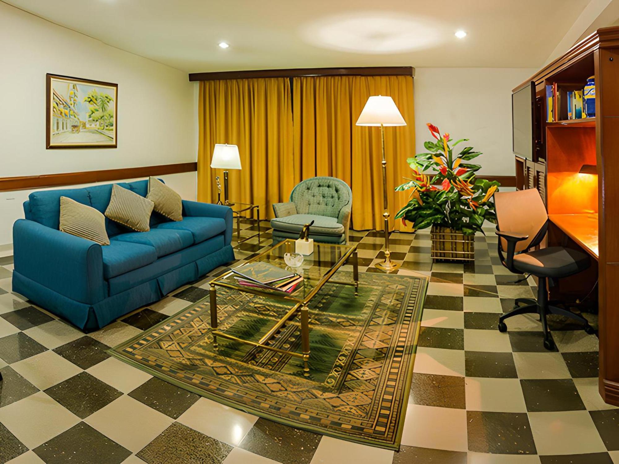 Hotel Chicala Нейва Экстерьер фото